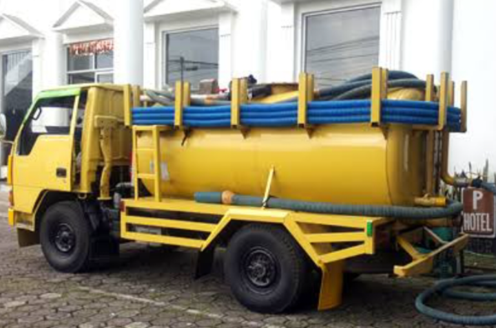 Sedot WC Mampet / Penuh Lumajang – Solusi Cepat, Bersih, dan Bergaransi! Lumajang